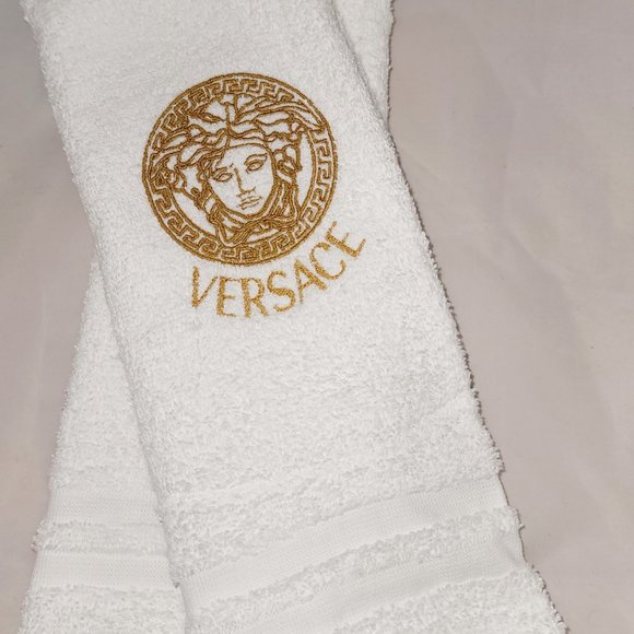 Embroidered Medusa Hand Towel - Picture 3 of 5